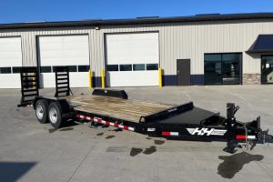 How Different Industries Utilize Equipment Trailers