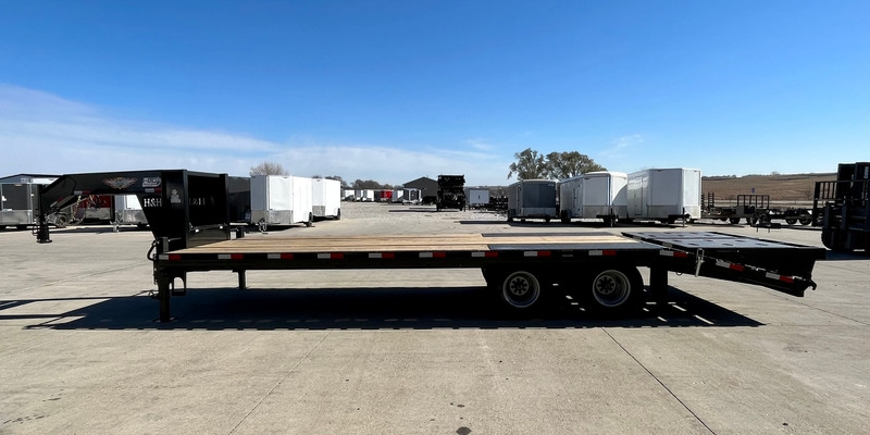 Equipment Trailers in Cedar Rapids, Iowa